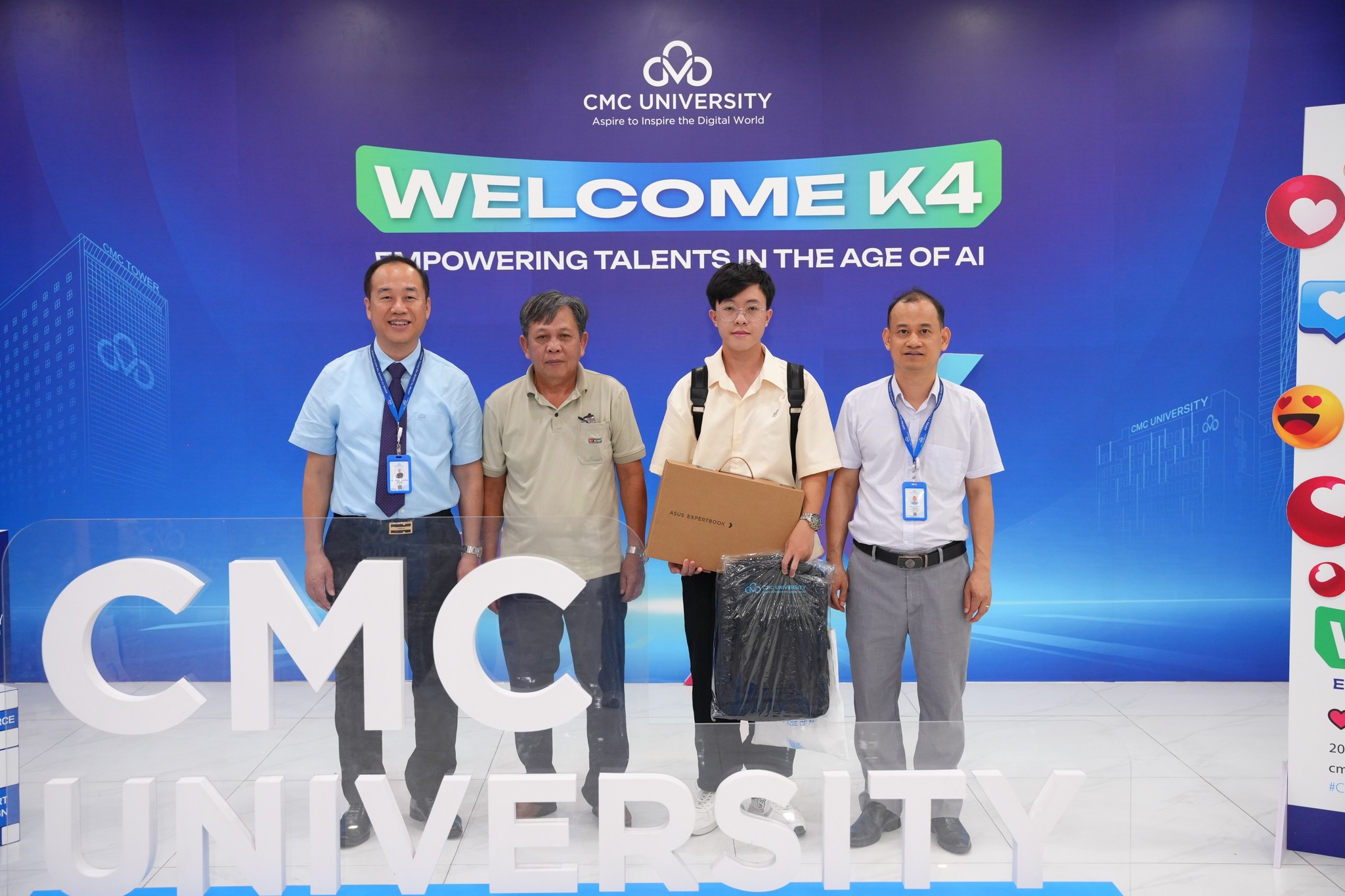 Mùa nhập học đầy cảm xúc của tân sinh viên K4 tại Trường Đại học CMC, sẵn sàng bứt phá trong kỷ nguyên AI