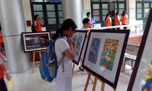 tranh co dong phong chong te nan xa hoi 3