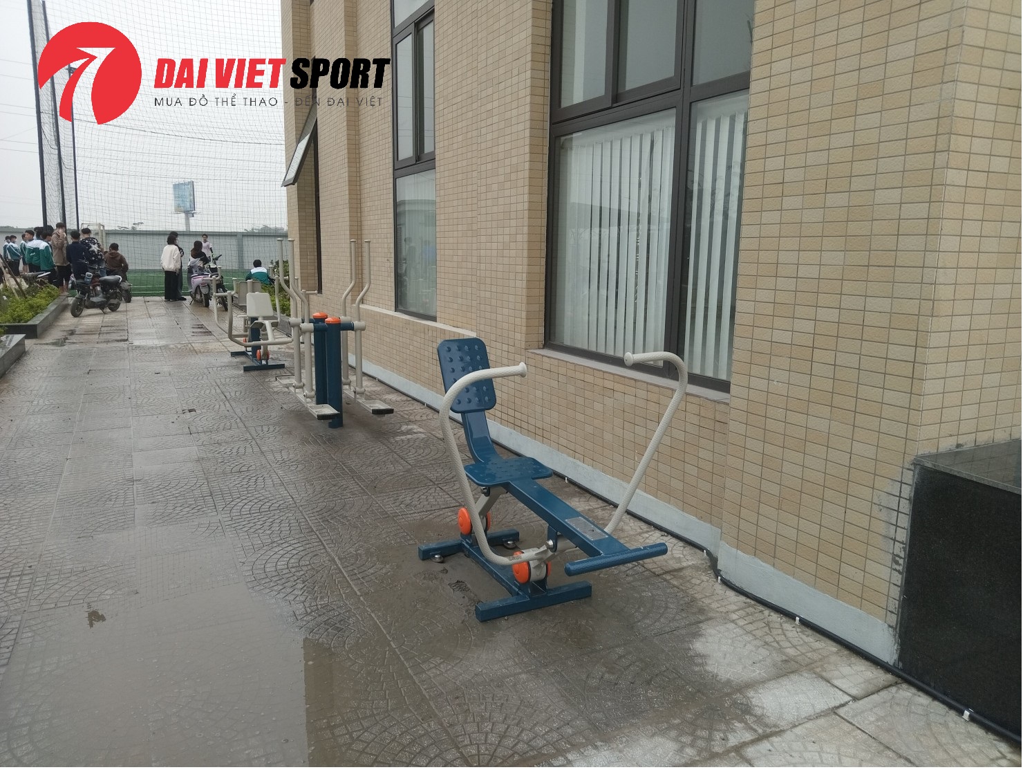 dung-cu-ngoai-troi-thcs-tran-phu