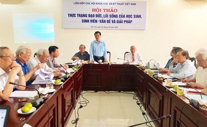 Hội thảo nhận được nhiều ý kiến đóng góp của đại diện một số trường, các nhà khoa học và chuyên gia tâm lý giáo dục