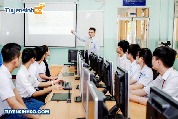 Cao đẳng Công nghệ Thủ Đức