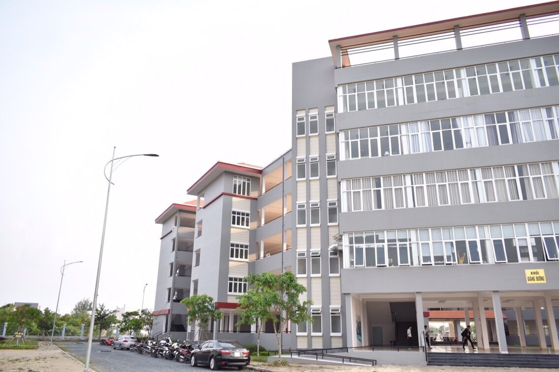 truong cao dang du lich can tho 1