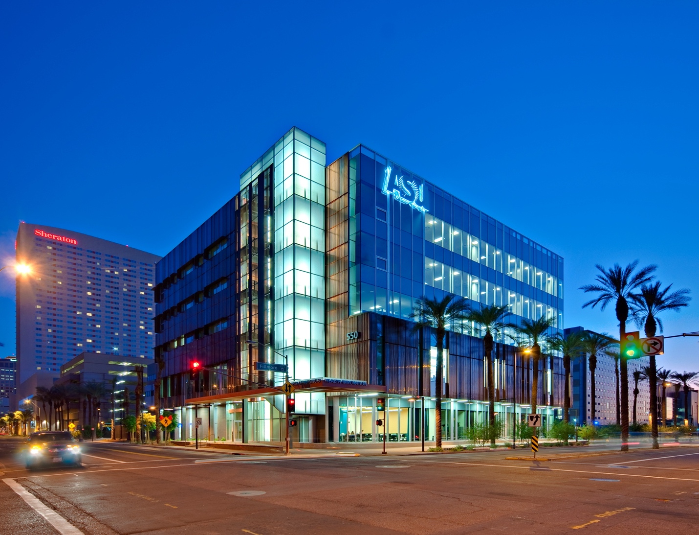 Khám phá trường Đại học công lập lớn nhất bang Arizona (Mỹ) - 2