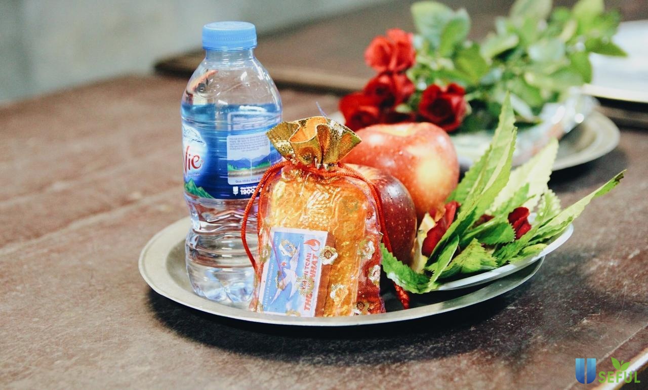 Sắm Lễ Đi Đền, Chùa...