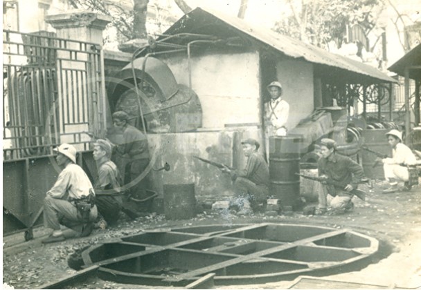 Description: D:1B Sach lich su Cong ThuongChuong 4dien Yen Phu 66.jpg