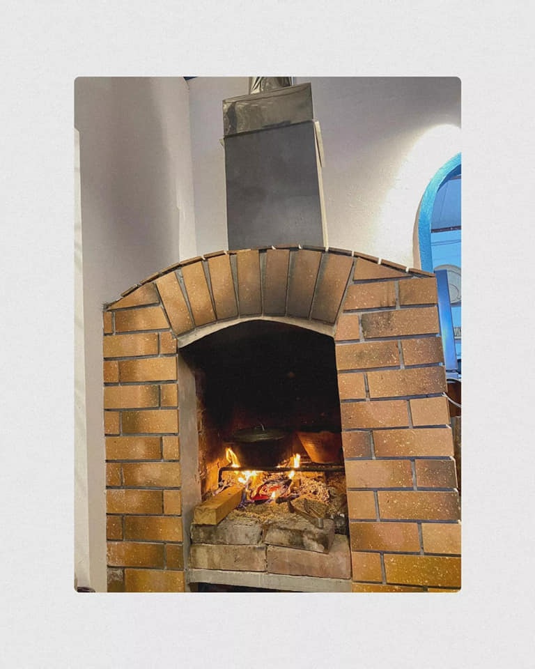 Xây bếp củi trong nhà 5 tầng giữa thủ đô, chủ nhân nói gì? - 1