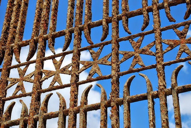 Ăn mòn điện hóa là gì