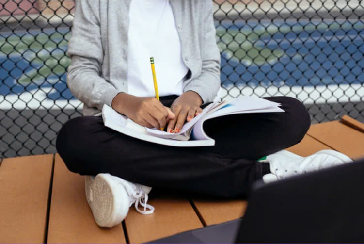 Hướng dẫn viết bản kiểm điểm không làm bài tập