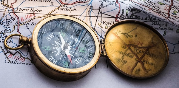 cách đặt la bàn