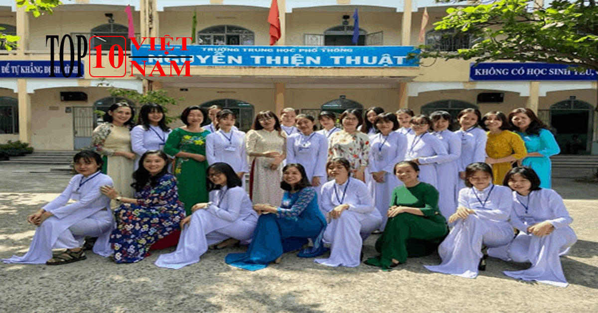 Trường trung học phổ thông Dân Lập Nguyễn Thiện Thuật tại nha trang