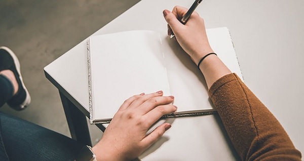 Mẫu đơn xin nghỉ học chuẩn nhất cho học sinh, sinh viên - Ảnh 1