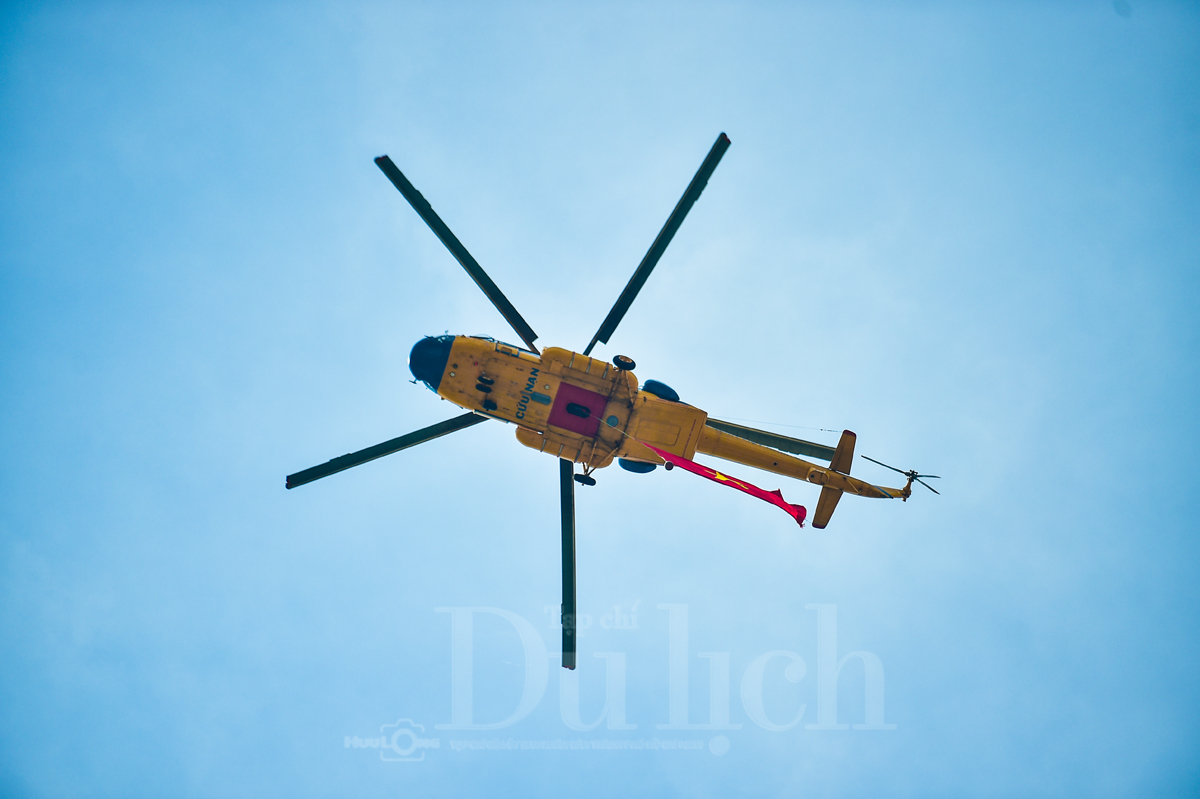 Những cánh chim sắt chao liệng, dệt nên những vệt màu tô điểm bức tranh non sông thống nhất - 13