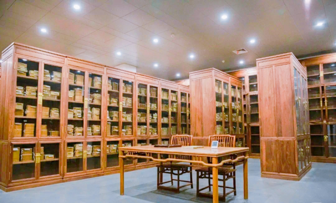 ĐẠI HỌC CHIẾT GIANG - TRUNG QUỐC (浙江大学)