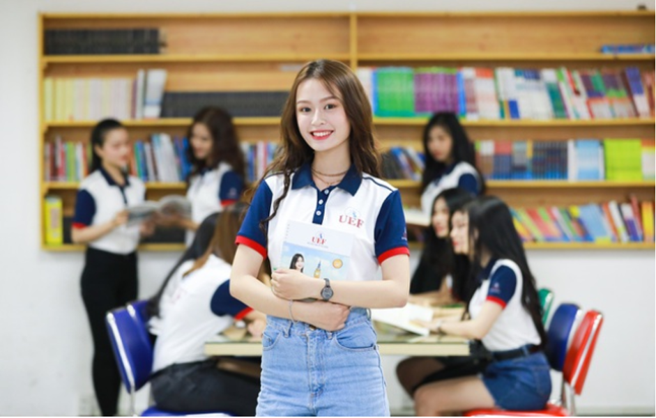 dai hoc kinh te tai chinh tphcm hoc phi 1