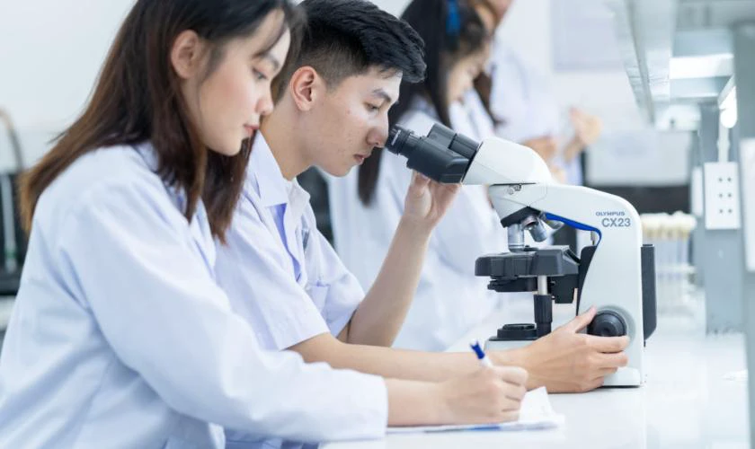 Lưu ý khi đóng Học phí đại học Y Hà Nội