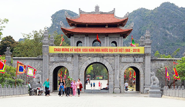 Khẳng định tự cường, xây nền thống nhất