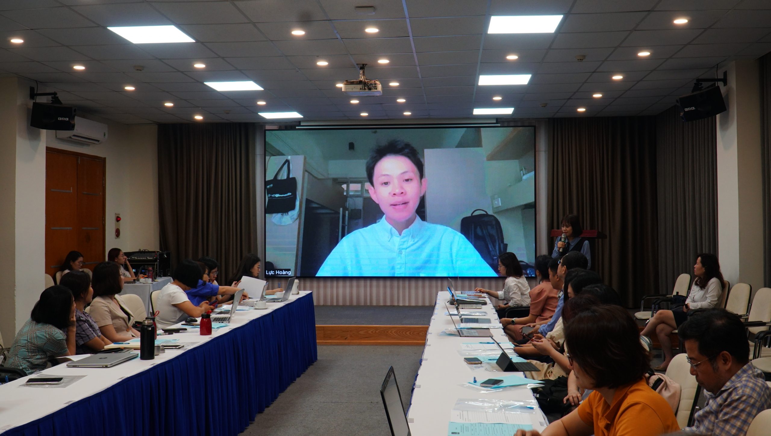 dinh huong tieng anh 13