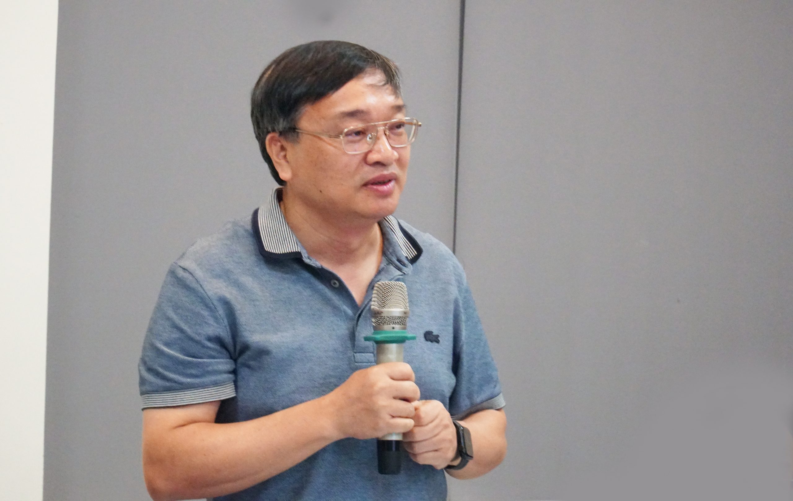 dinh huong tieng anh 9