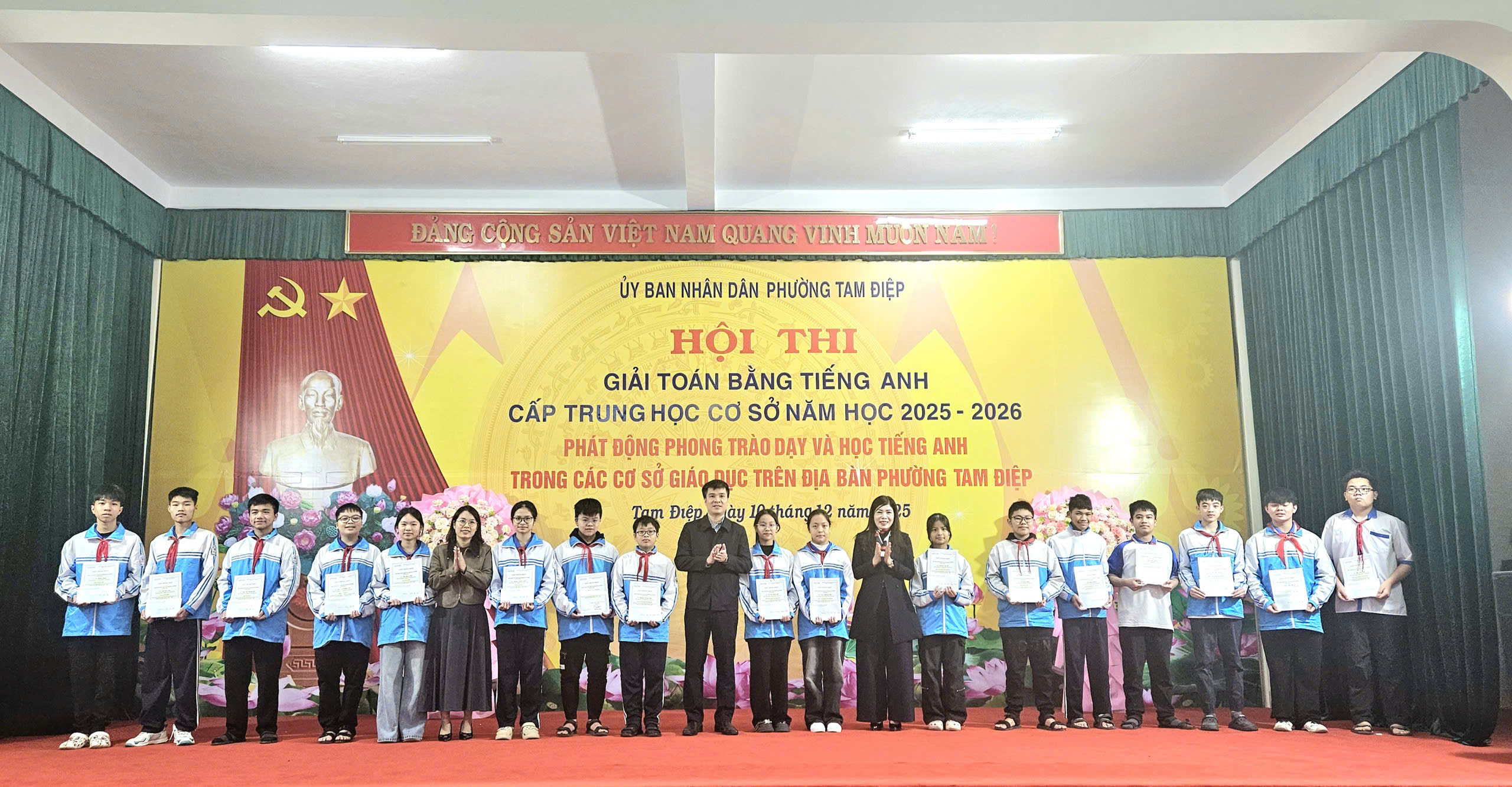 giai nhat nhi ba trong tieng anh