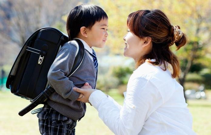 Mô thức con trai và mẹ thường ẩn chứa sự hi sinh, nỗi đau của người mẹ