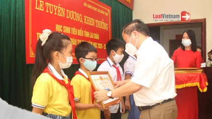 Học sinh tiêu biểu và học sinh xuất sắc