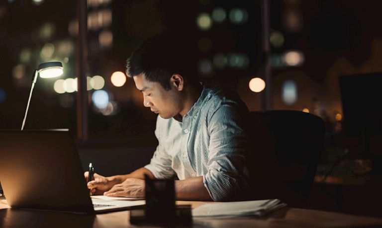 làm sao để mình bị cận thị