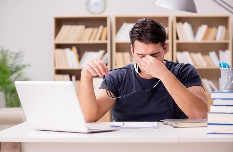 muốn bị cận thị