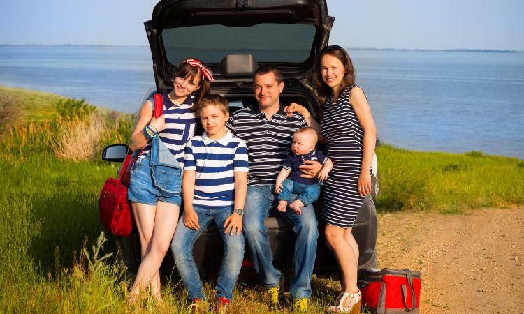 Kể về chuyến đi chơi cùng gia đình