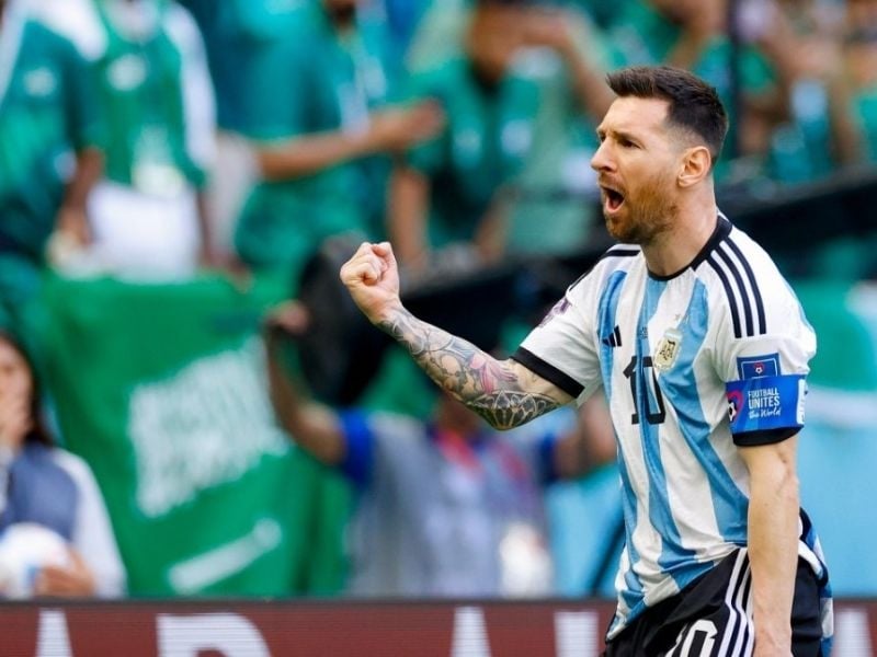 Bóng đá phổ biến ở mọi châu lục với nhiều giải đấu