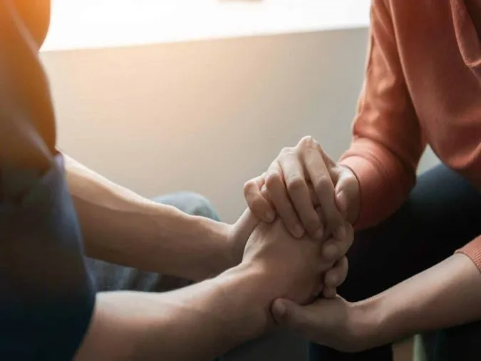 “Một miếng khi đói bằng một gói khi no” có nghĩa là gì? 4