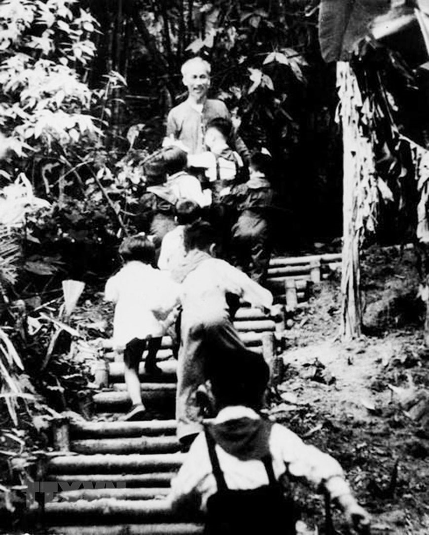 ngay 19 5 la ngay thanh lap 6