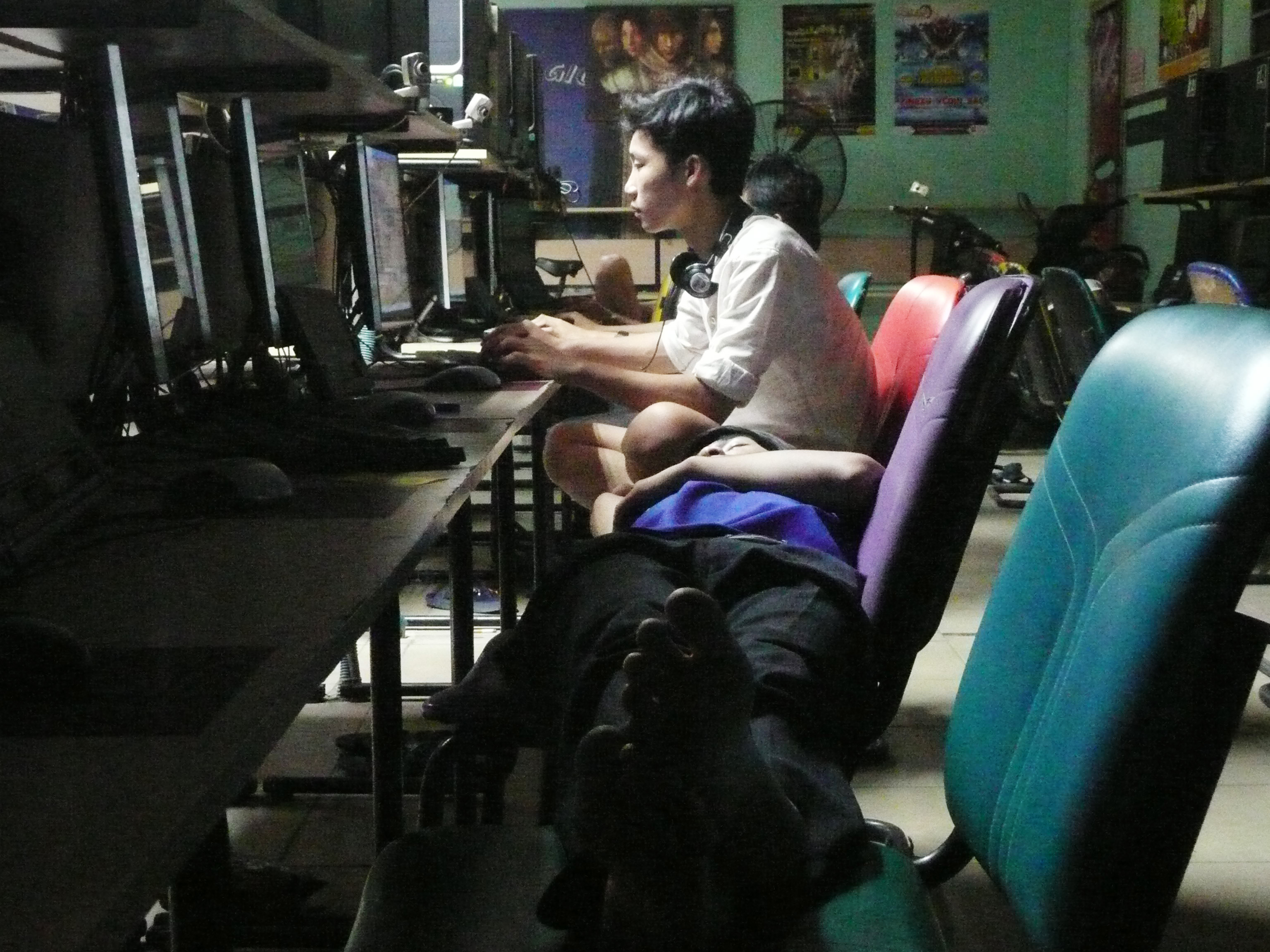 nghi luan ve tac hai cua tro choi dien tu 1