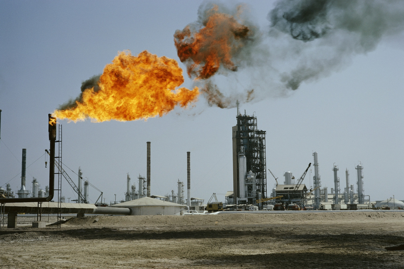 Tìm hiểu nhiên liệu hóa thạch là gì, tại sao lại gây hại cho môi trường?