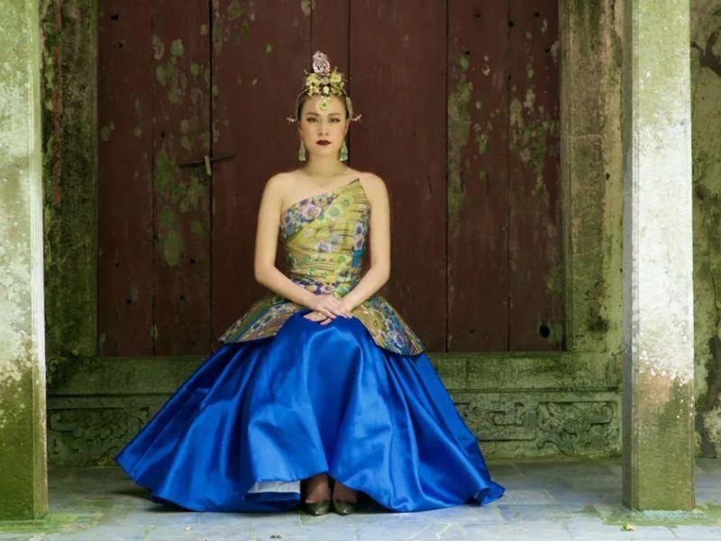 Bài hát Bánh trôi nước của Hoàng Thùy Linh là một tác phẩm mang đậm chất dân gian đương đại