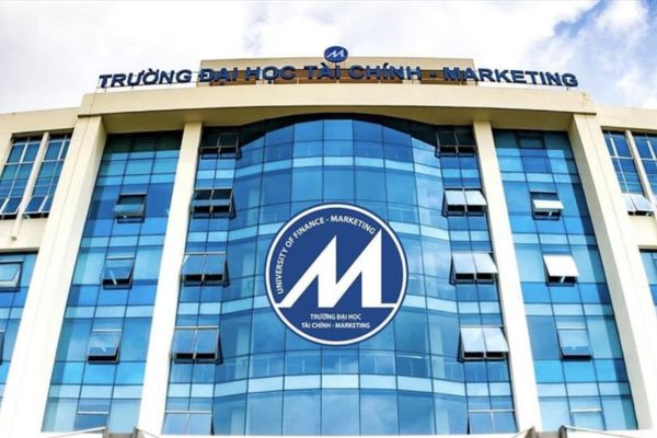 Đại học Tài chính Marketing tuyển sinh ngành Quản trị thương hiệu theo kết quả thi THPTQG và xét tuyển học bạ