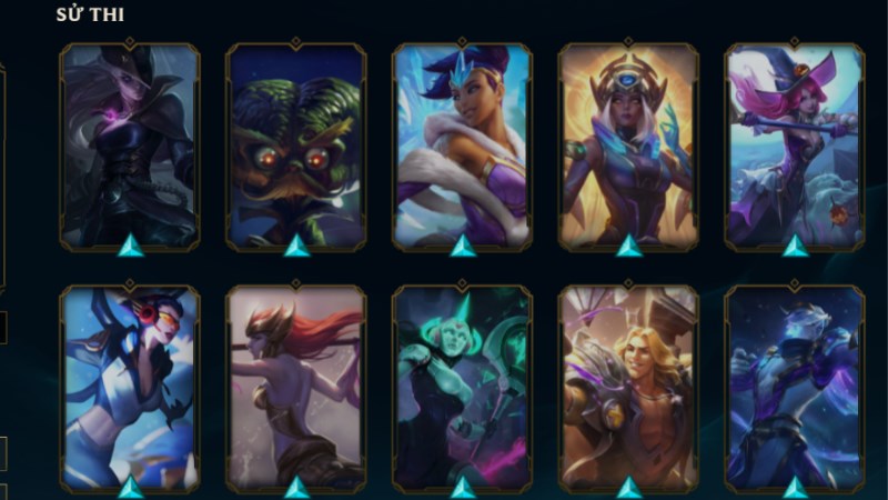 Các trang phục sử thi sưu tầm