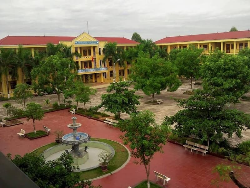 đánh giá trường THPT Bố Hạ có tốt không