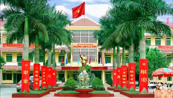 Đánh giá Trường THPT Lý Bôn - Thái Bình có tốt không?