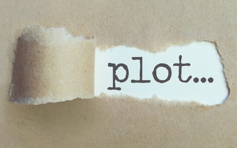 Tìm kiếm dựa trên từ khóa liên quan đến cốt truyện phim