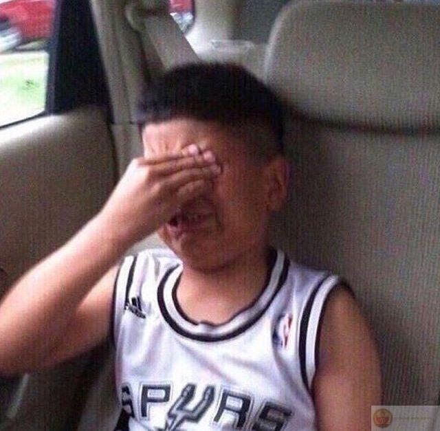 Hình ảnh meme thất vọng đôi khi còn dùng để tự trào bản thân hài hước