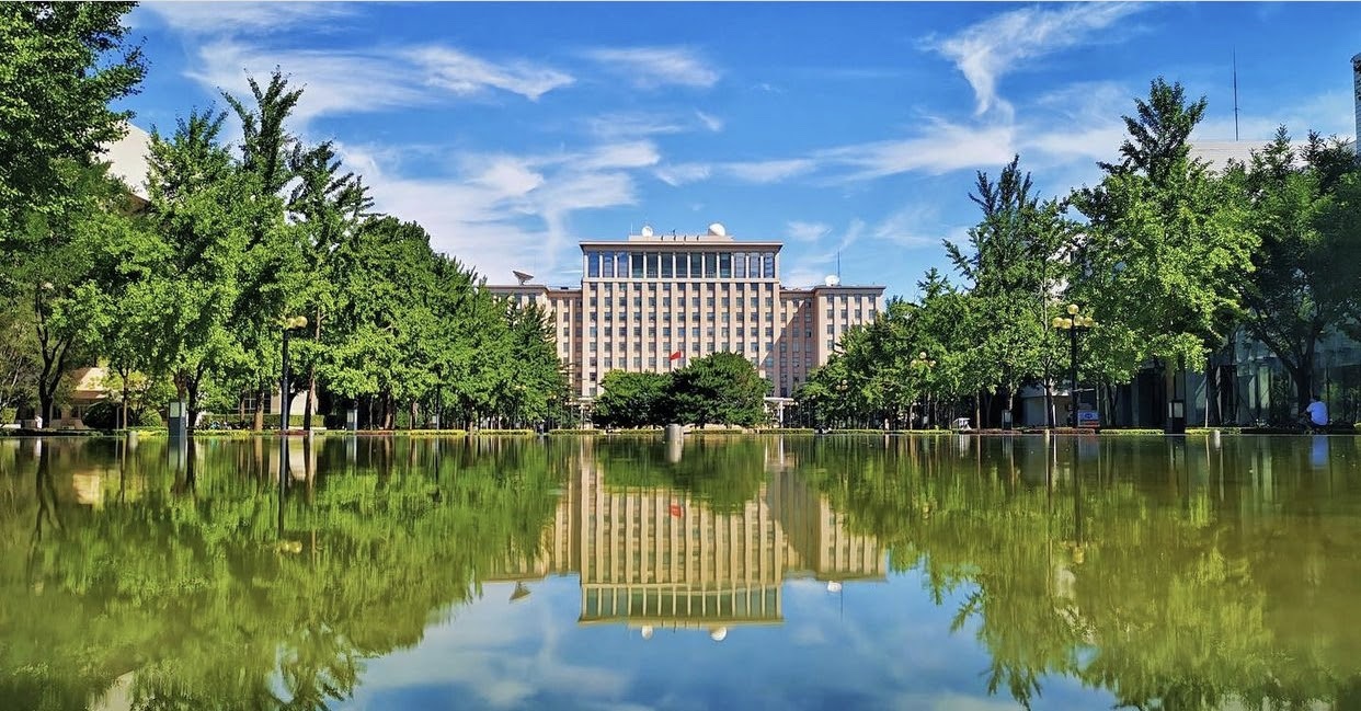 Khám phá trường đại học được mệnh danh Harvard châu Á - 5