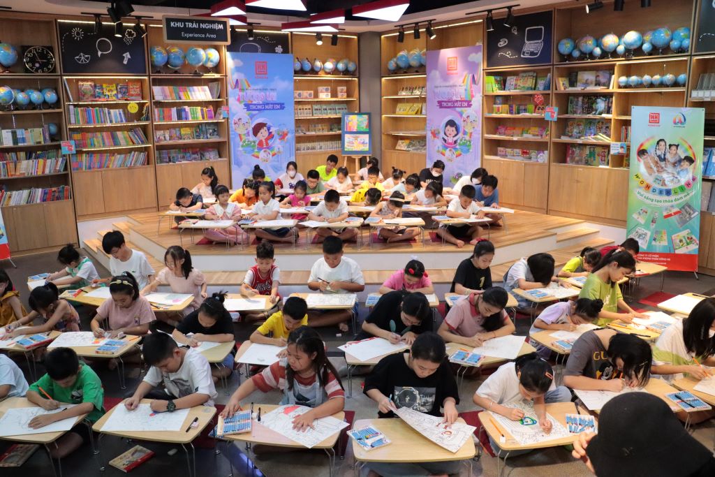 ve tranh de tai thanh pho tuong lai