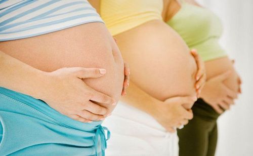Thai đủ ngày là thai đủ 40 tuần tuổi (tính đến ngày dự sinh)