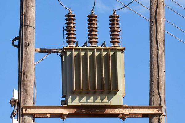Sử dụng biến áp nguồn cần xem xét nguyên lý hoạt động