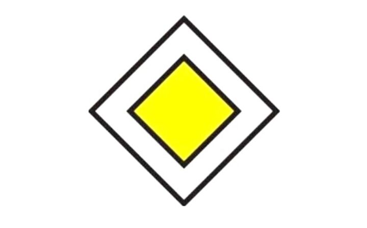 Biển báo bắt đầu đường ưu tiên I.401.