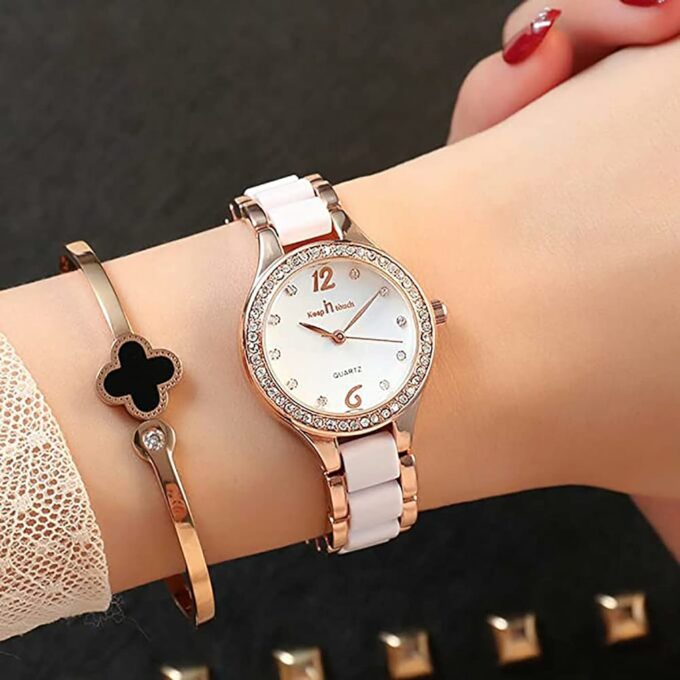 Kham pha Bracelet la gi trong dong ho deo tay 1
