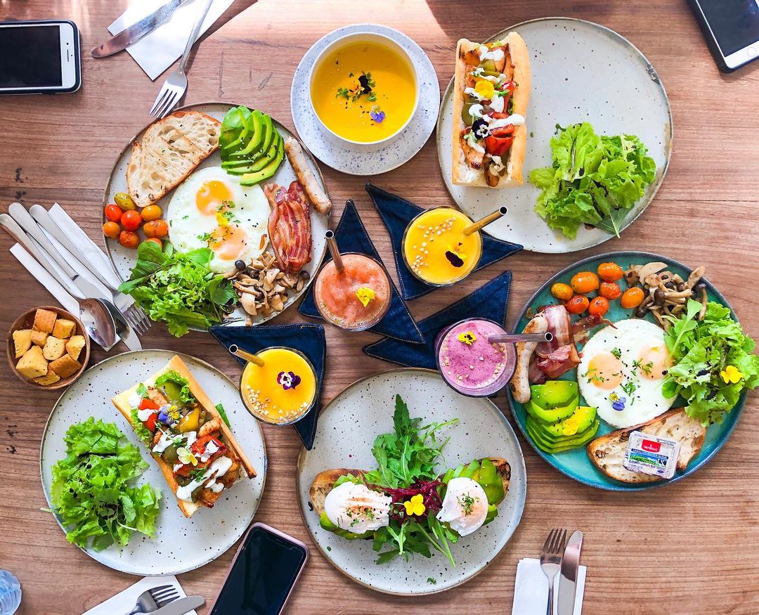 Ăn brunch tại quán xinh tại Sài Gòn
