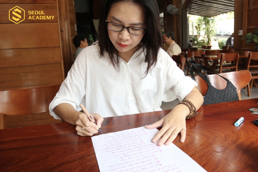Đảm bảo nội dung trên một mặt giấy