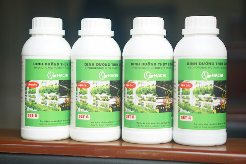 Bảo quản dung dịch dinh dưỡng thuỷ canh cho rau ăn lá ở nơi khô ráo, thoáng mát