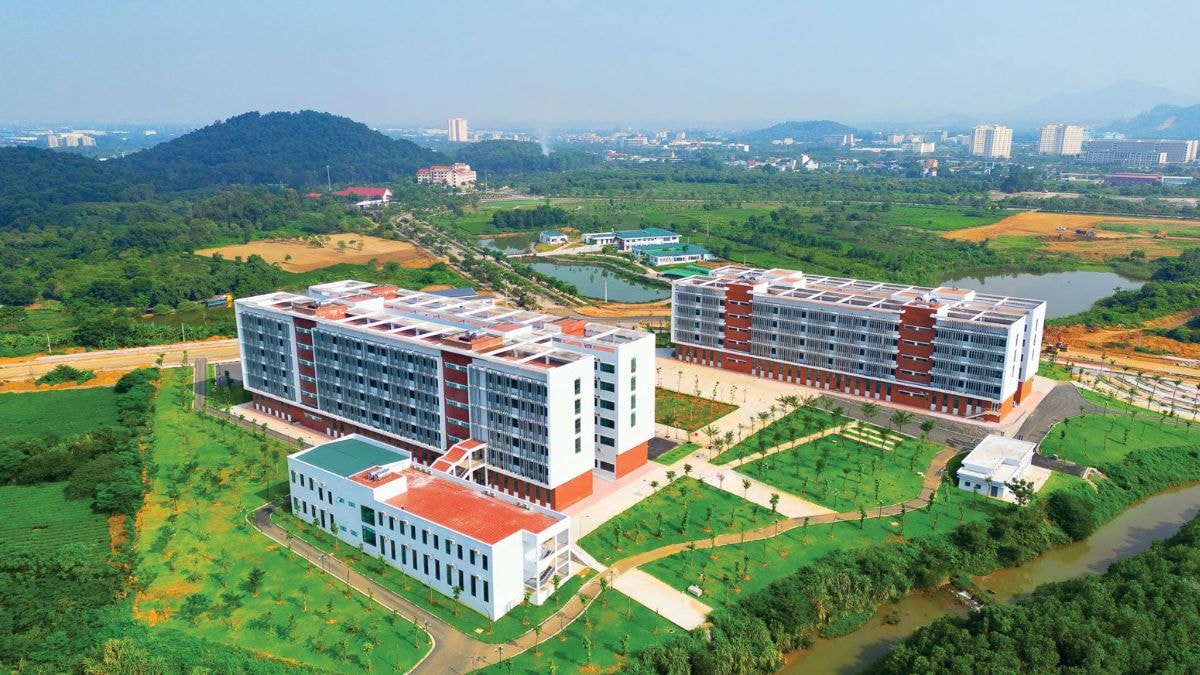 Cập nhật học phí Trường Đại học Đại Nam 2025 - 2026 mới nhất và bao gồm các chính sách hỗ trợ học phí.
